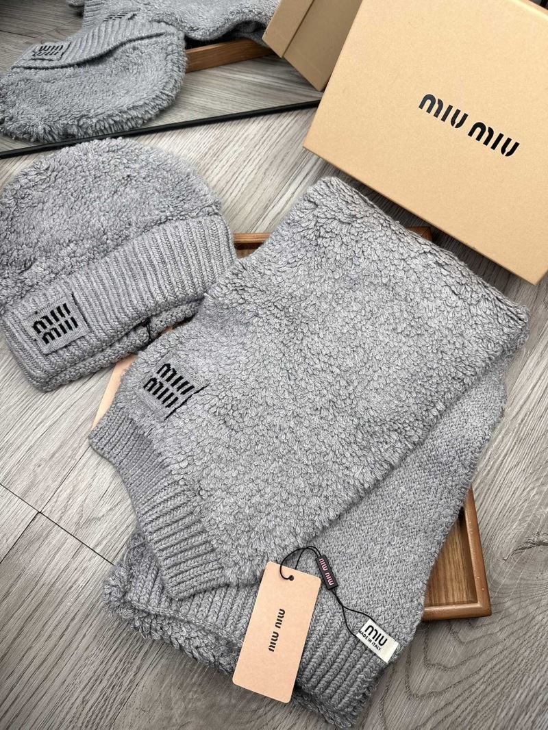 Miu Miu Caps Scarfs